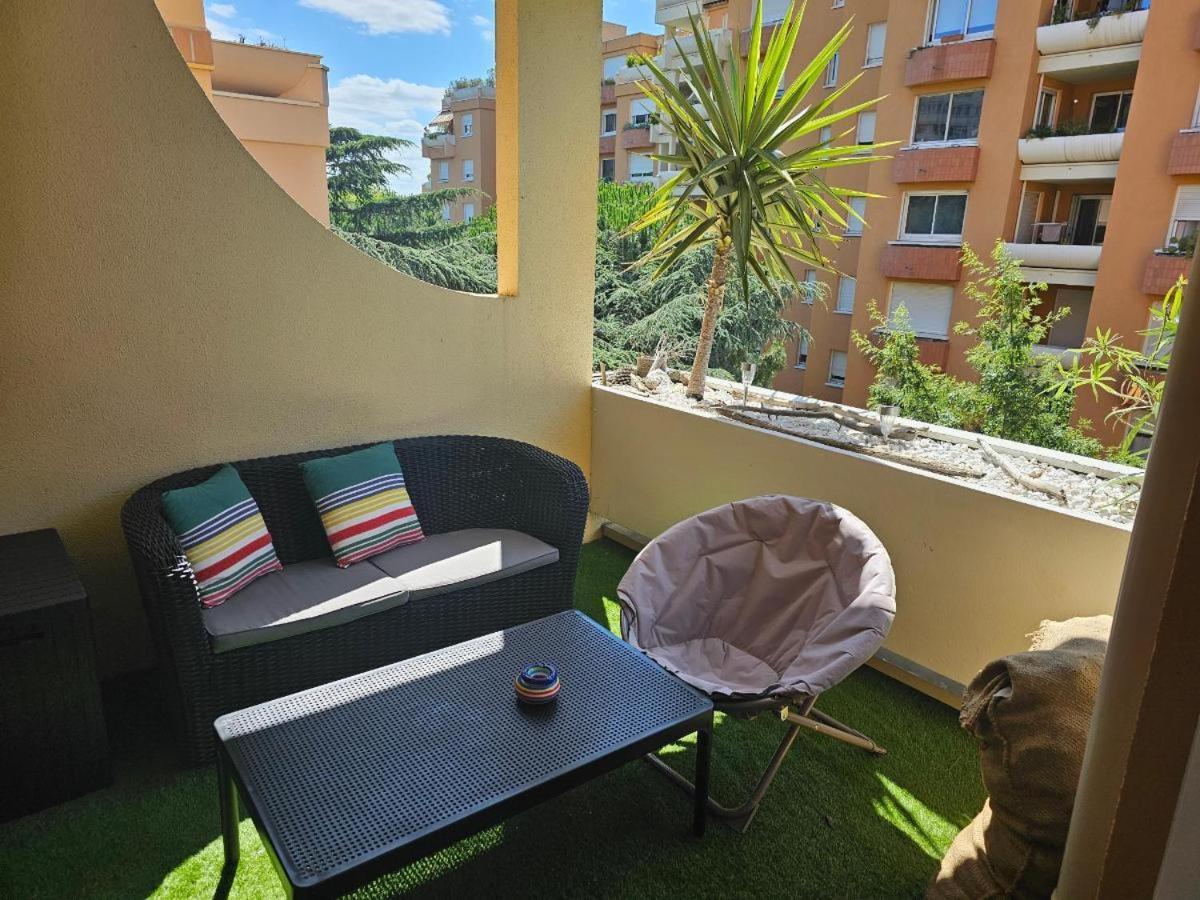 T3 Deluxe'S Avec Terrasse Apartment ตูลูส ภายนอก รูปภาพ